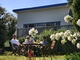 Beach House At St Helens - Southport Accommodation 1