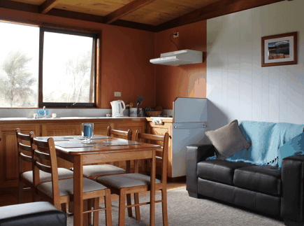 Flinders Island Cabin Park - Accommodation Southport