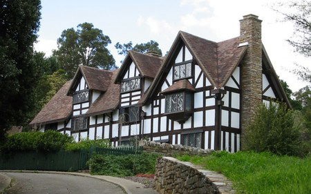 William Shakespeare's Bed & Breakfast - Accommodation Southport 0