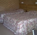 Aaron Inn Motel - Southport Accommodation