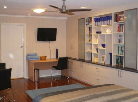Arawang Bed & Breakfast - Southport Accommodation 0