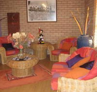 Cameo Inn Motel - Southport Accommodation