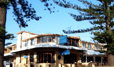 Next Seabreeze Beach Hotel - Southport Accommodation 3