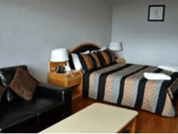 Airport International Motel - Southport Accommodation