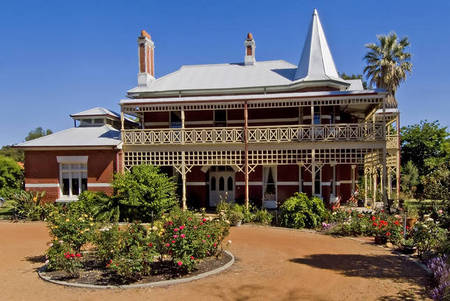 Earlsferry House Bed & Breakfast - Southport Accommodation 0
