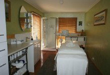Venus Bay Getaways Day Spa & Accommodation - Accommodation Southport 2