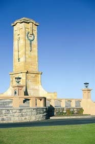 Fremantle War Memorial - Accommodation Southport 0