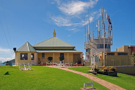 Nelson Head Heritage Lighthouse And Reserve - Accommodation Southport 0