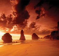 Go West Tours - Southport Accommodation