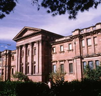 Australian Museum - Southport Accommodation