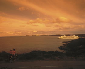 King George Sound - Southport Accommodation 0