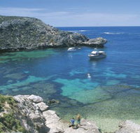 Fish Hook Bay - Southport Accommodation