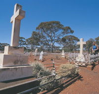 Coolgardie Cemetery - Accommodation Southport