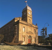 The Albany Town Hall - Southport Accommodation