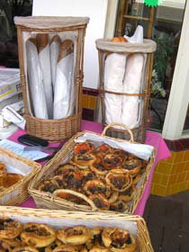 Kalamunda Farmers Market - Accommodation Southport 0