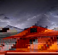 Red Dirt Photographic Gallery - Accommodation Southport