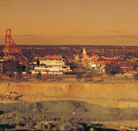 Super Pit - Southport Accommodation