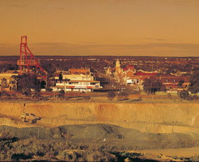 Super Pit - Southport Accommodation 0