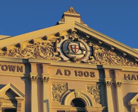 Kalgoorlie Town Hall - Southport Accommodation 0