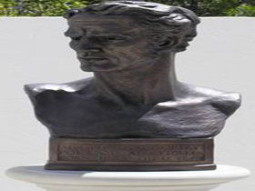 Adam Lindsay Gordon Bronze Bust - Southport Accommodation 0