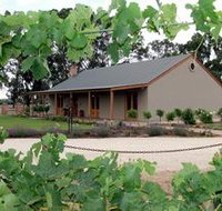 VineCrest Fine Barossa Wine