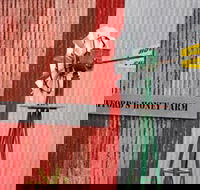 Clifford's Honey Farm - Accommodation Southport