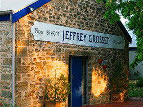 Grosset Wines - Southport Accommodation 0