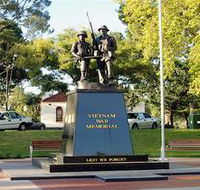 Vietnam War Memorial - Accommodation Southport