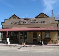 Dolly's Golden Raintree Craft and Heritage Centre - Southport Accommodation