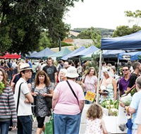 Willunga Farmers' Market - Southport Accommodation