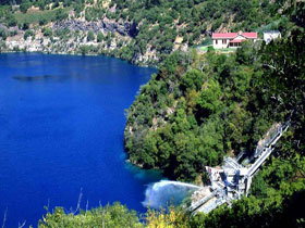 Aquifer Tours - Accommodation Southport 0