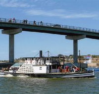 Paddle Steamer Oscar W - Accommodation Southport