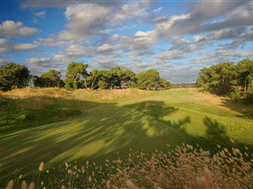 Royal Adelaide Golf Club - Southport Accommodation 0