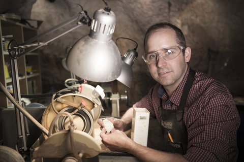 Unique Opal And Diamond Mine  - The Underground Opal Mine - Accommodation Southport 5