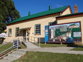 Sheffield TAS Accommodation Southport