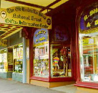 Old Umbrella Shop - Accommodation Southport