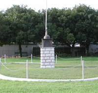 Pinkenba War Memorial - Southport Accommodation