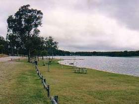 Storm King Dam - Southport Accommodation 0