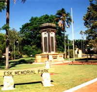 Esk War Memorial and Esk Memorial Park - Southport Accommodation
