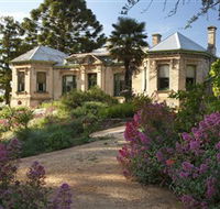 Buda Historic Home  Garden - Southport Accommodation