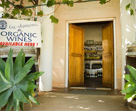 Robinvale Wines - Southport Accommodation 0