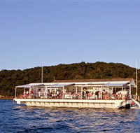 The Island - Southport Accommodation