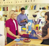 Shopping in The Rocks - Southport Accommodation