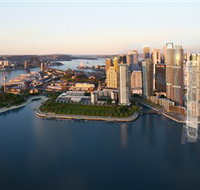 Barangaroo - Southport Accommodation