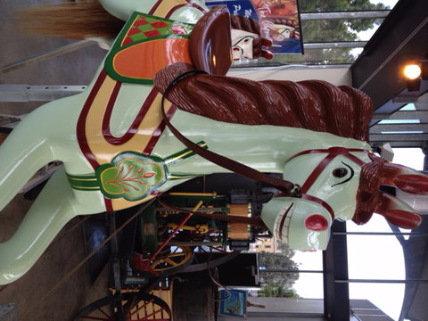 The Carousel - Southport Accommodation 6