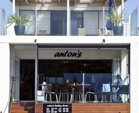 Antons - Accommodation Southport 0