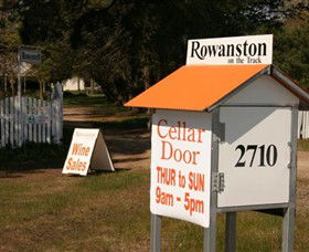 Rowanston On The Track Winery & Bed And Breakfast - Southport Accommodation 0