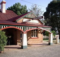 The Tumblong Tavern - Southport Accommodation