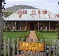 Rollonin Cafe - Southport Accommodation