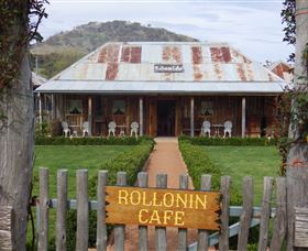 Rollonin Cafe - Southport Accommodation 0